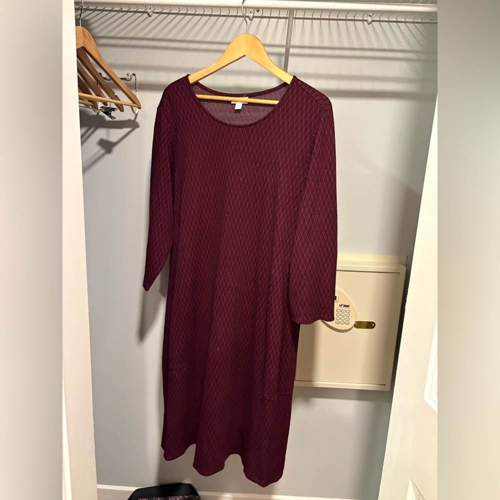 J. Jill 2X Maroon and Black Long-Sleeve Ponte Knit Midi Dress